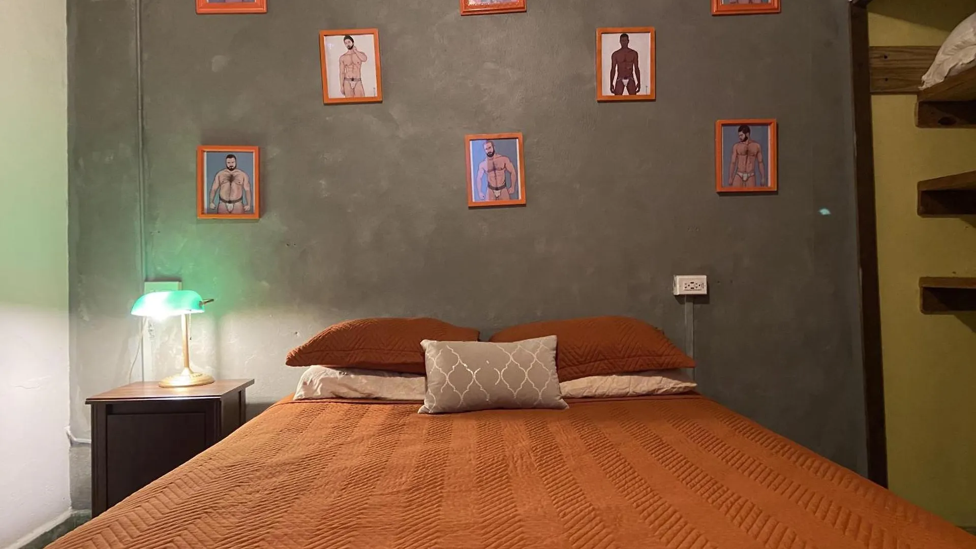 Studio With Modern Amenities, Walk-In Shower, Jacuzzi, Beach, And Pool, (Adults Only)