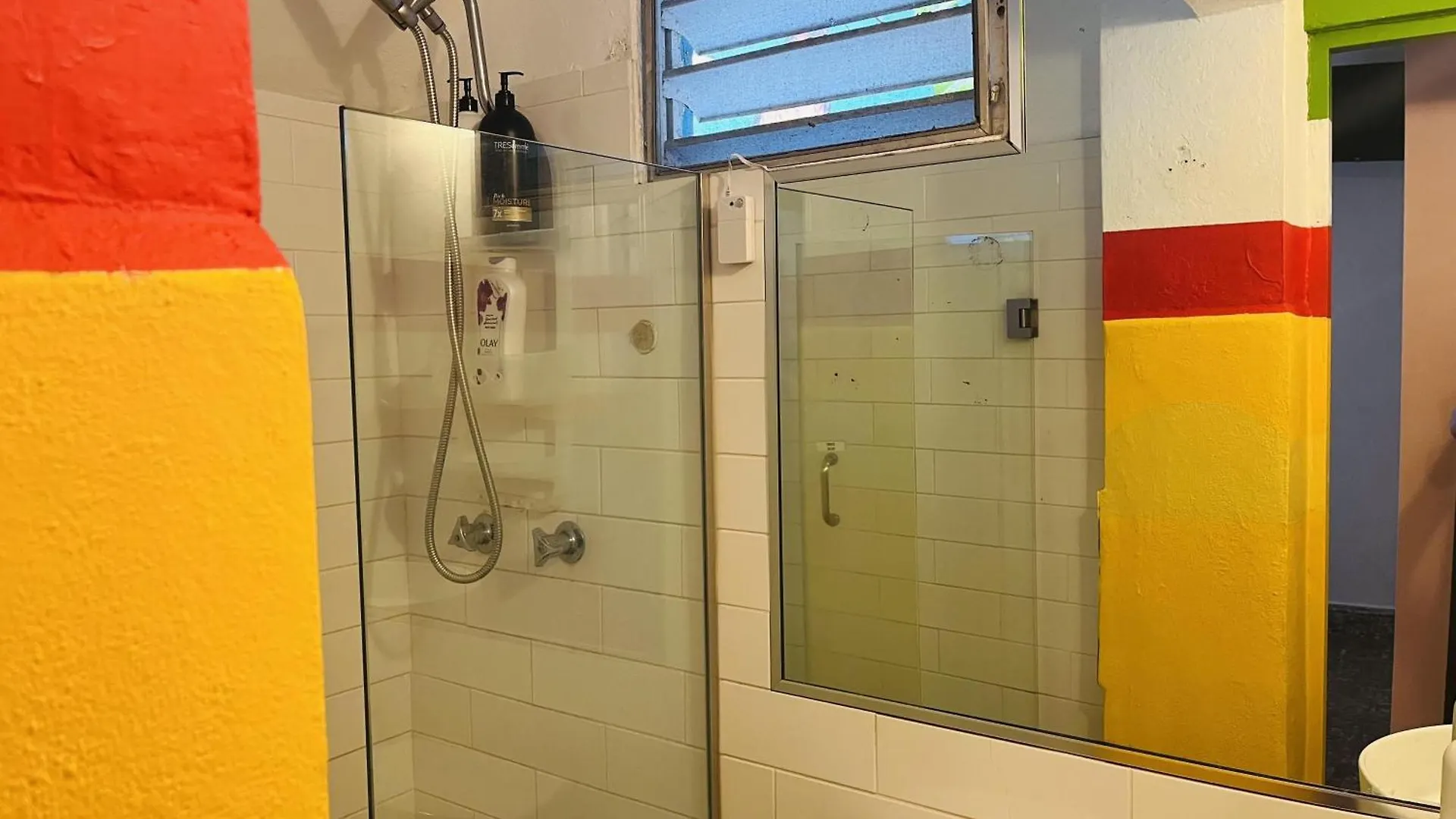 Studio With Modern Amenities, Walk-In Shower, Jacuzzi, Beach, And Pool, (Adults Only) 0*, San Juan Puerto Rico
