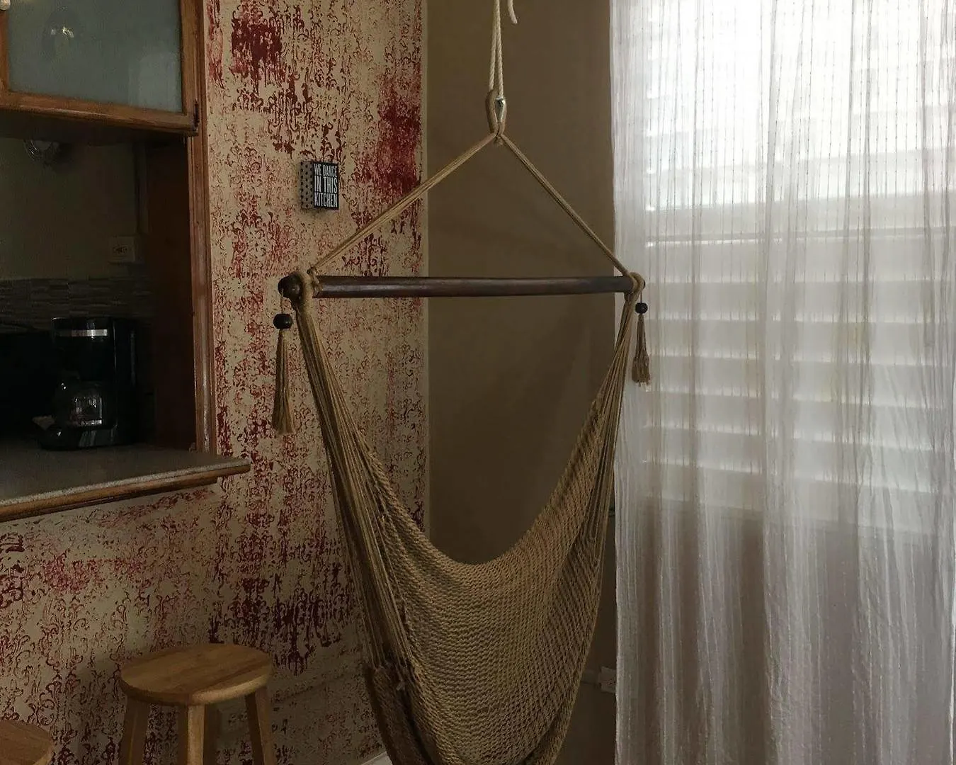 Studio With Modern Amenities, Walk-In Shower, Jacuzzi, Beach, And Pool, (Adults Only)